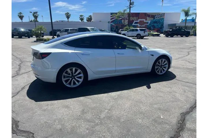 $21881 : Tesla Model 3 2018 Long Rang image 5