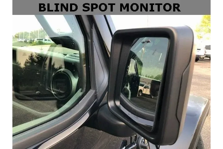 $29995 : Jeep Gladiator 2021 4x4 Free image 4