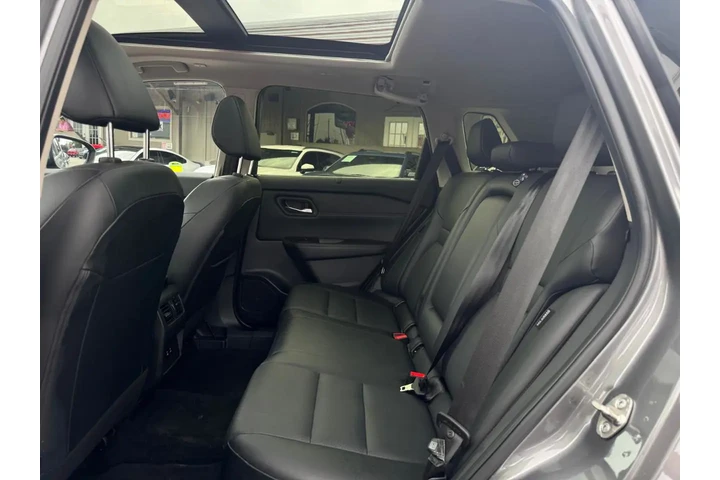 2024 Rogue SV image 6