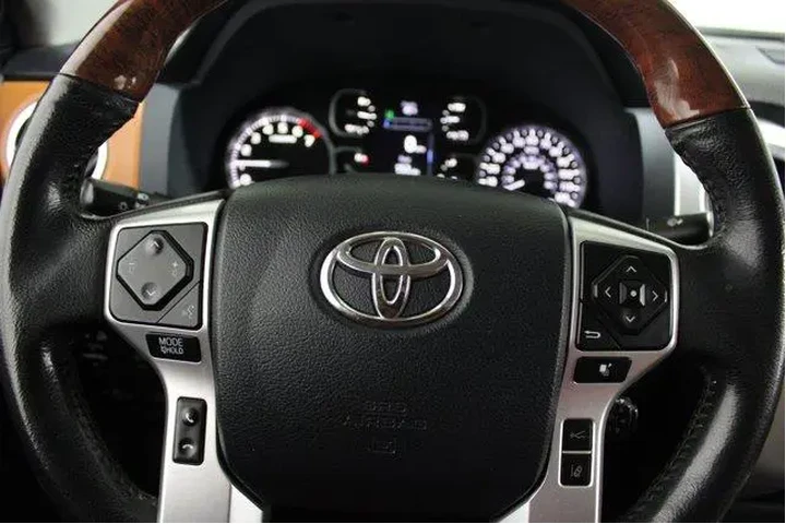 $32988 : Toyota Tundra 2019 4x2 1794 image 9