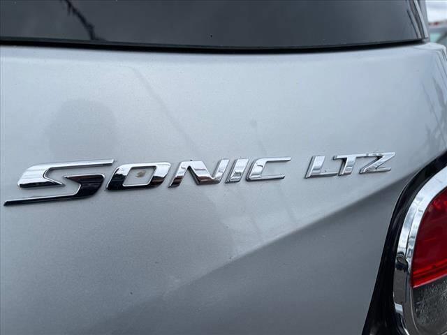 $5450 : 2013 Sonic LTZ Auto image 9