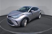 $20900 : PRE-OWNED 2020 TOYOTA C-HR LE thumbnail