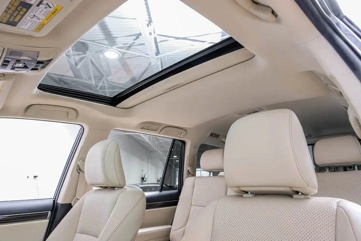 $45990 : 2022 GX 460 Luxury 4WD image 6