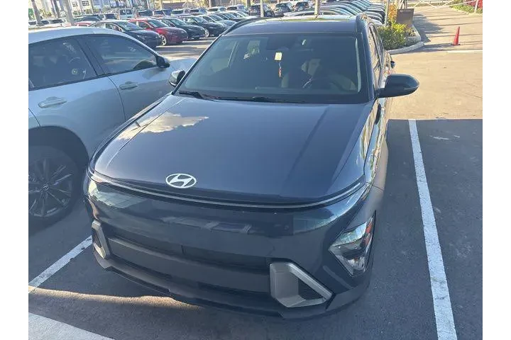 $18723 : Hyundai KONA 2024 SEL 4dr Cr image 4
