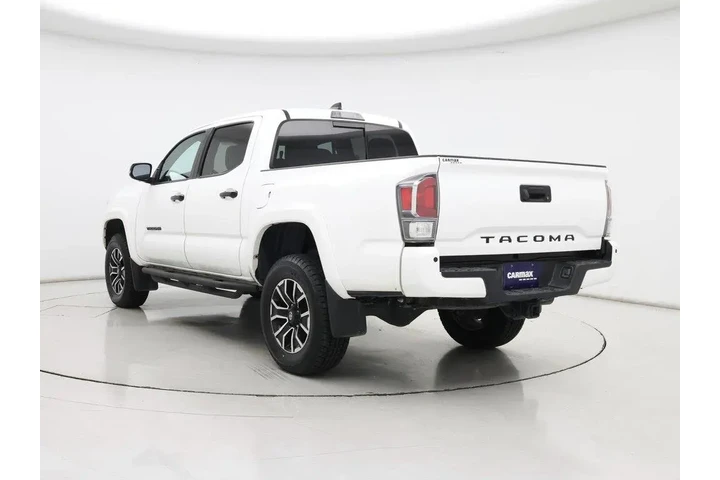 $37998 : Toyota Tacoma 2020 4x4 TRD S image 2
