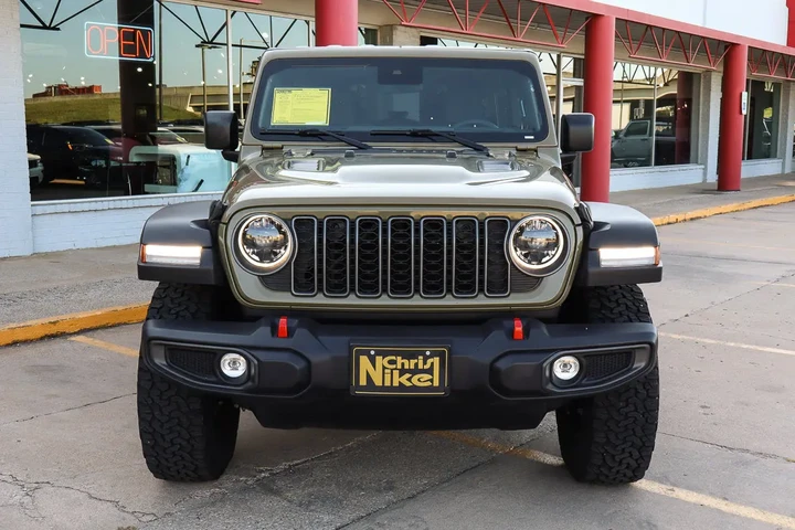 $46988 : 2025 Wrangler Rubicon image 3