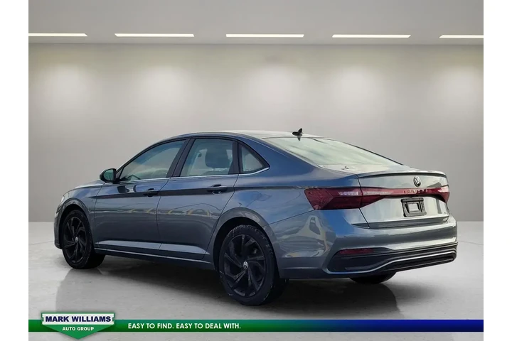 $22889 : Volkswagen Jetta 2025 SE 4dr image 6