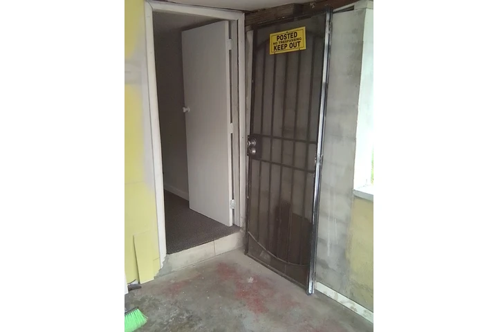 $650 : Rento cuarto indepandiente image 5