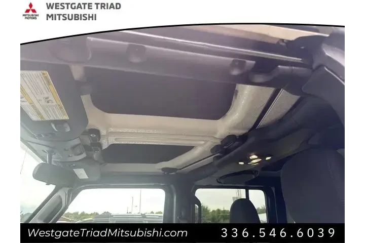 $26269 : Jeep Wrangler Unlimited 2019 image 10