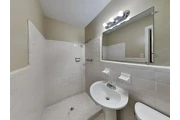 $970 : 3bedroom/2bathroom apartment thumbnail