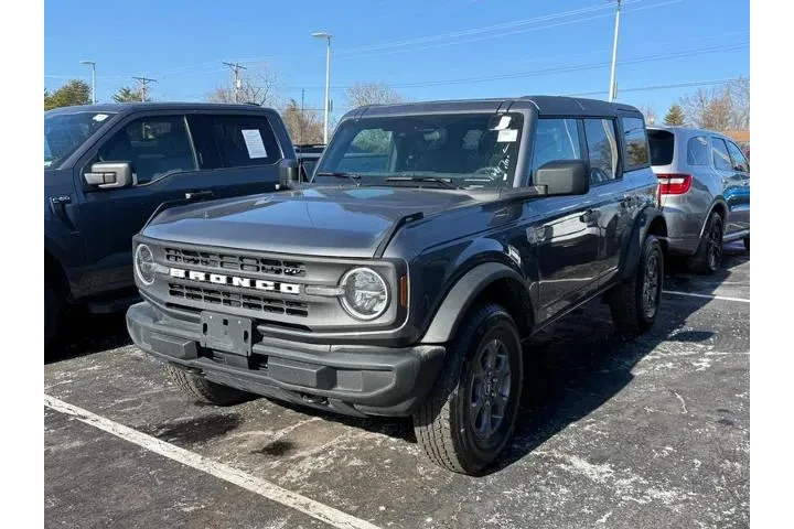 $39995 : Ford Bronco 2025 4x4 Big Ben image 2