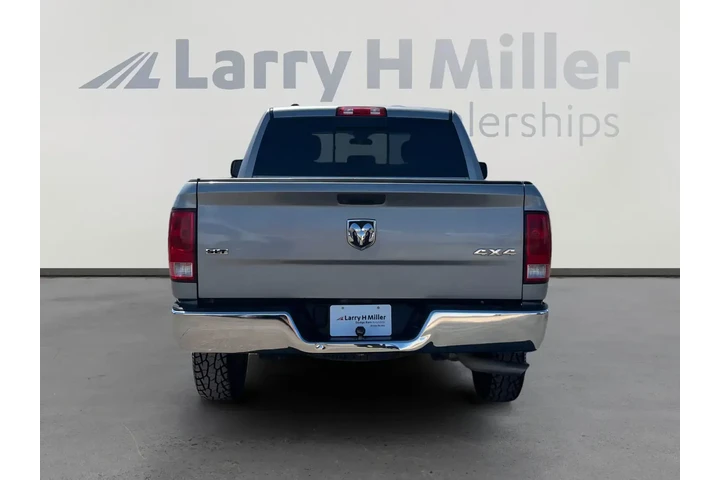 $25317 : Ram 1500 Classic 2019 4x4 Lo image 4