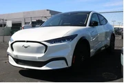 $32951 : Ford Mustang Mach-E 2023 AWD thumbnail