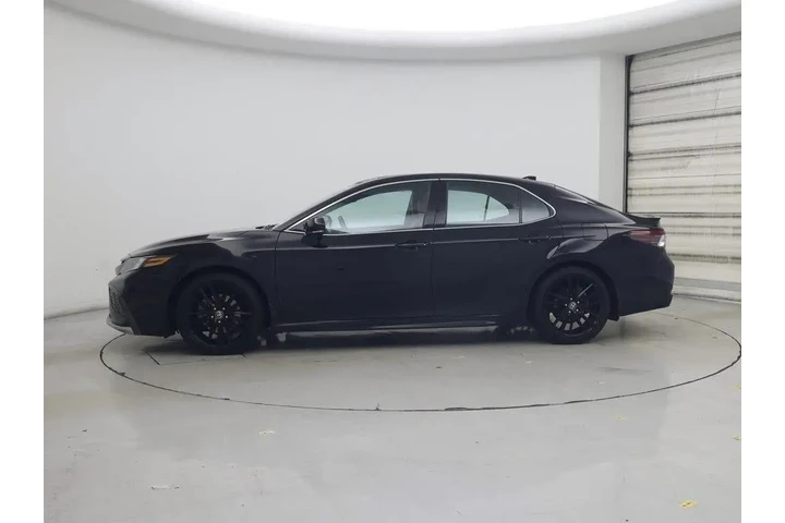 $27998 : Toyota Camry 2021 AWD XSE 4d image 3
