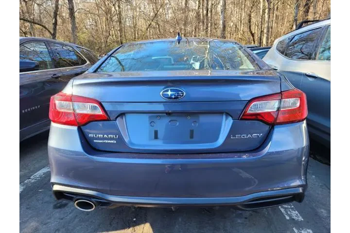 $16813 : Subaru Legacy 2018 AWD 2.5i image 5