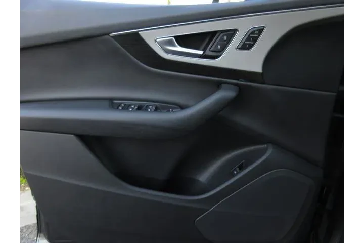 $17900 : Audi Q7 2019 AWD quattro Pre image 9