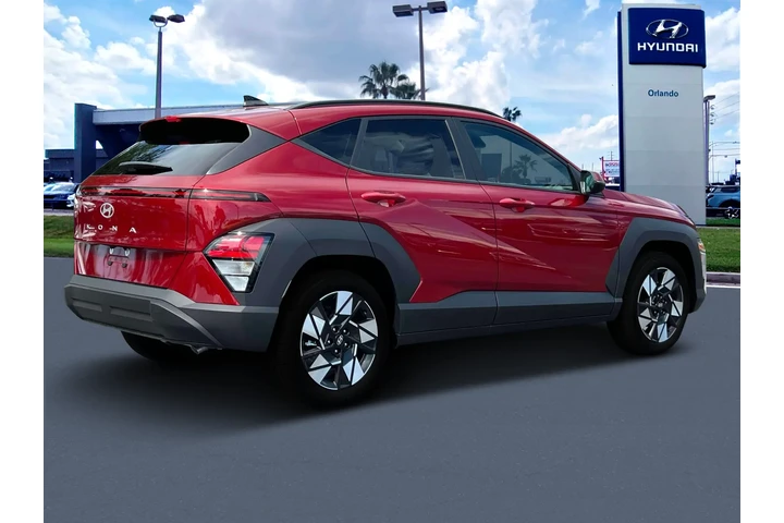$20998 : Hyundai KONA 2024 SEL 4dr Cr image 8