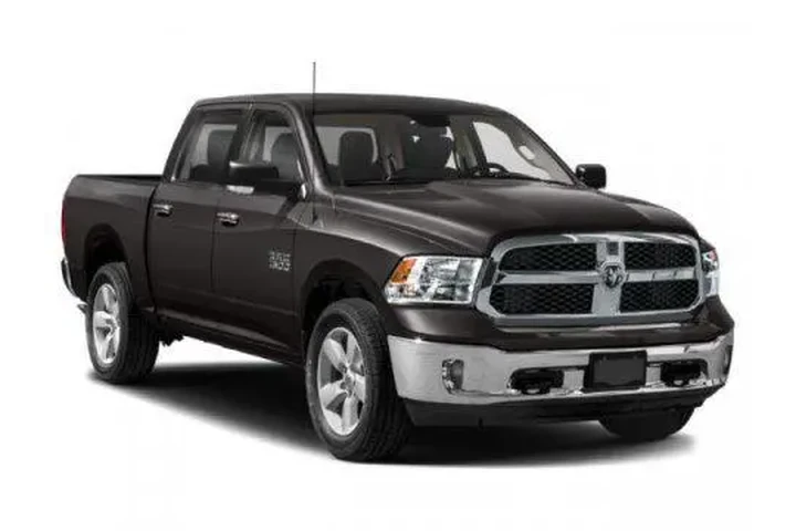 $28990 : Ram 1500 Classic 2022 4x4 SL image 9