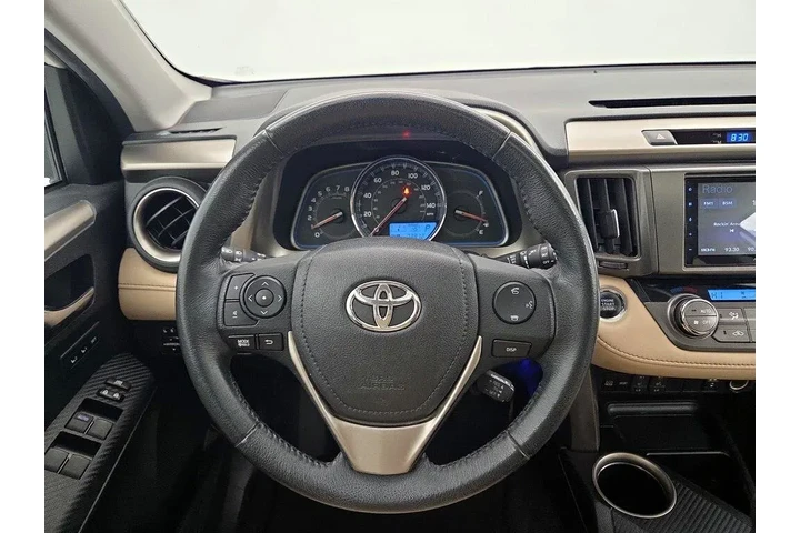 $19998 : Toyota RAV4 2015 Limited 4dr image 10