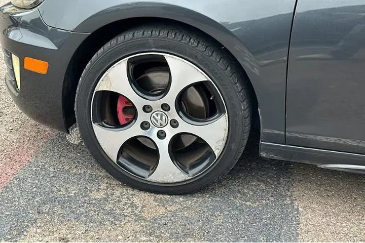 $12995 : Volkswagen GTI 2012 Base PZE image 6