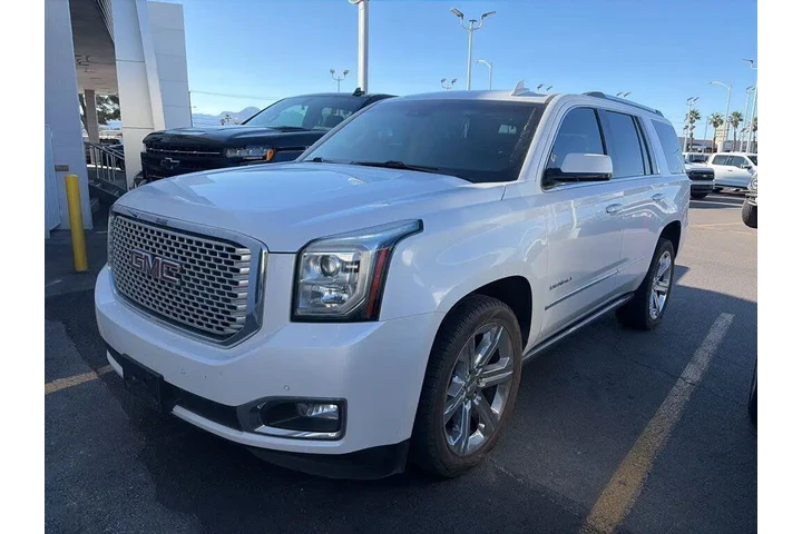 $23429 : GMC Yukon 2016 4x4 Denali 4d image 1