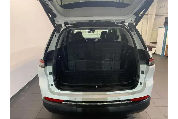 $34550 : Jeep Grand Cherokee L 2023 4 image 10