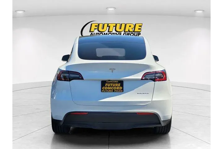 $34788 : Tesla Model Y 2023 AWD Long image 5