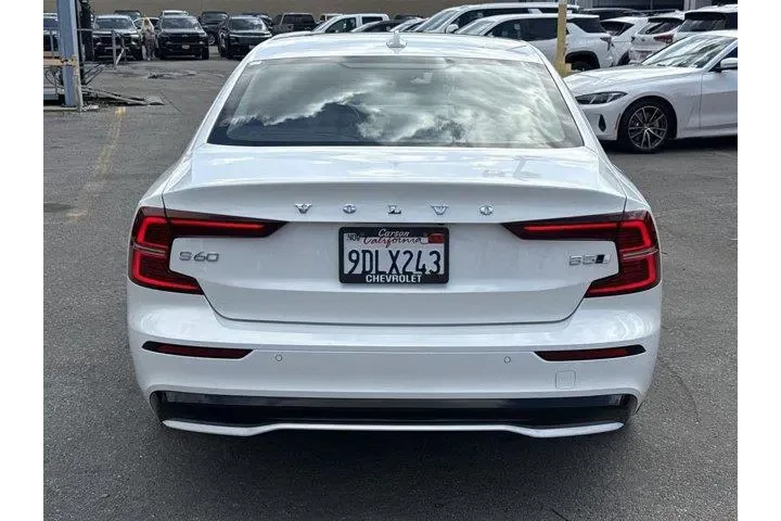 $28000 : Volvo S60 2023 AWD B5 Plus D image 4