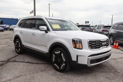 $35587 : 2025 Telluride S FWD thumbnail