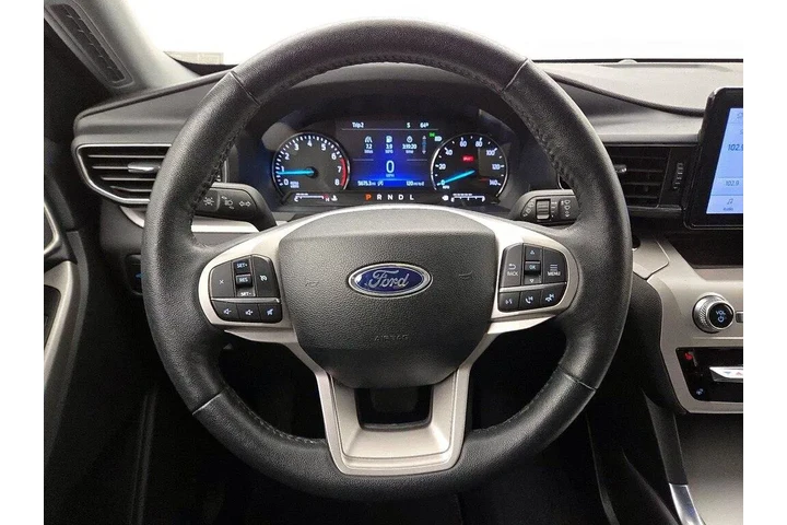 $33998 : Ford Explorer 2024 XLT 4dr S image 10