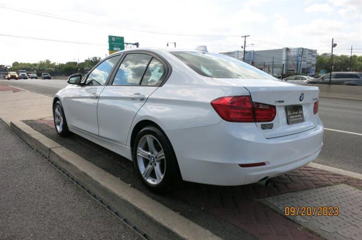 $13995 : 2015 BMW 3 Series 320i xDrive image 6