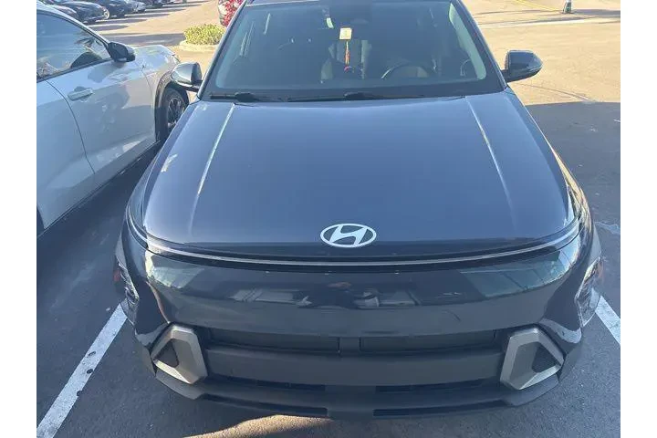 $18723 : Hyundai KONA 2024 SEL 4dr Cr image 3