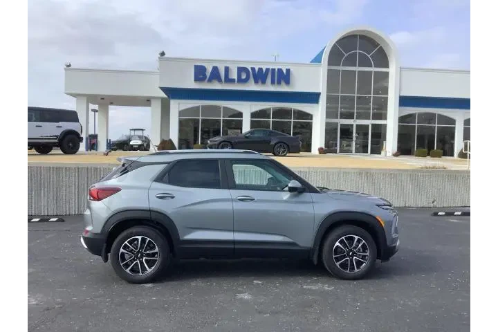 $24850 : Chevrolet Trailblazer 2025 L image 8