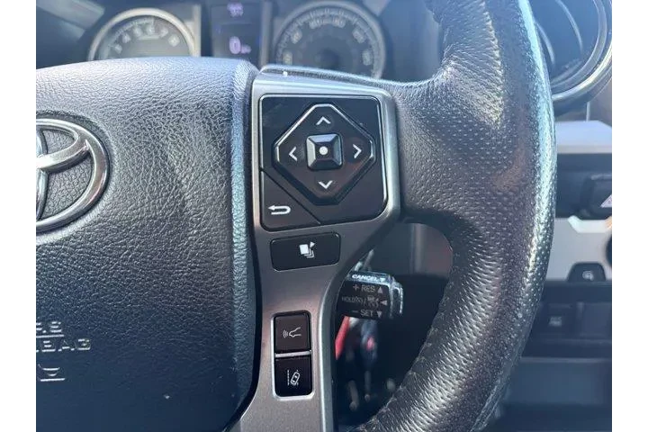 $16981 : Toyota Tacoma 2019 4x2 TRD O image 7