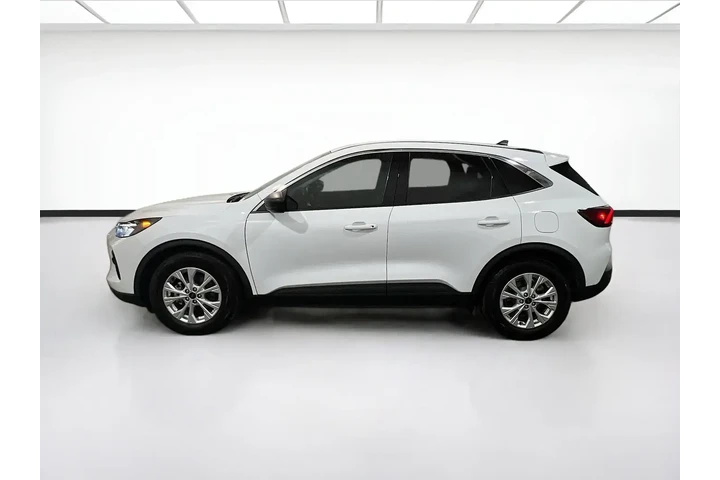 $18388 : Ford Escape 2023 Active 4dr image 3
