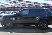 $28988 : Grand Cherokee Laredo X thumbnail