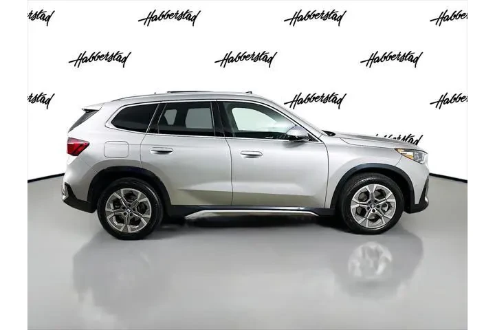 $33500 : BMW X1 2023 AWD xDrive28i 4d image 4