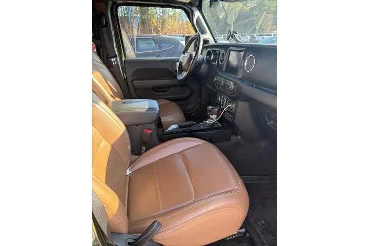 $28898 : Jeep Wrangler Unlimited 2021 image 10