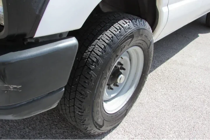 $13995 : 2011 E-Series E-350 SD image 10