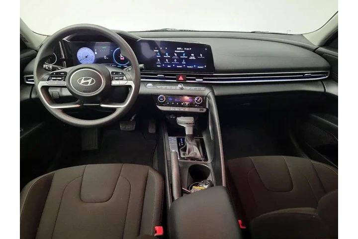 $21998 : Hyundai ELANTRA 2024 SEL 4dr image 9