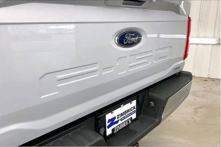 $32990 : Ford F-150 2021 4x4 XLT 4dr image 9