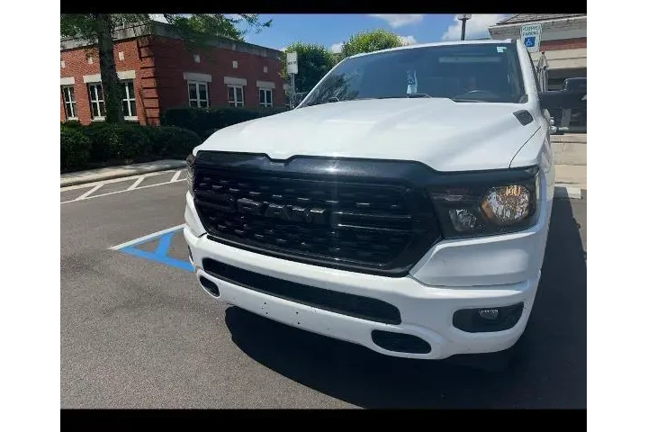 $32000 : Ram 1500 2022 4x2 Big Horn 4 image 2