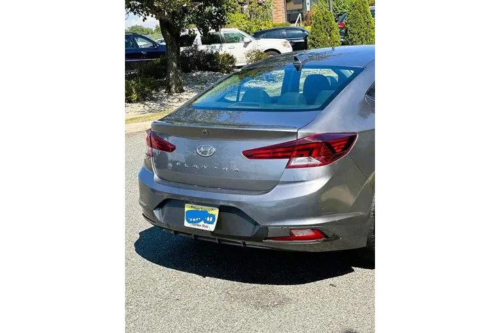 $7995 : Hyundai ELANTRA 2020 Limited image 9