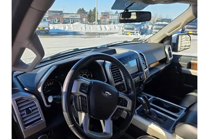 $18695 : Ford F-150 2016 4x4 Lariat 4 image 10