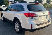 $6900 : Used 2010 Outback 4dr Wgn H4 thumbnail