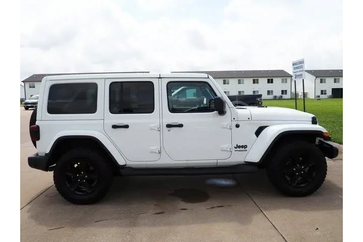 $31333 : Jeep Wrangler Unlimited 2021 image 4