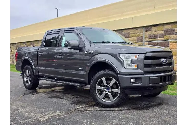 $27965 : Ford F-150 2016 4x4 Lariat 4 image 3