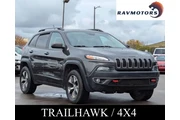 $14997 : 2014 Cherokee Trailhawk thumbnail