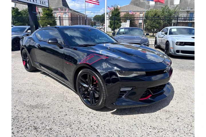 2018 Camaro 2SS image 2
