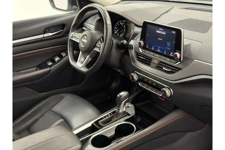 $22000 : Nissan Altima 2023 2.5 SR 4d image 8